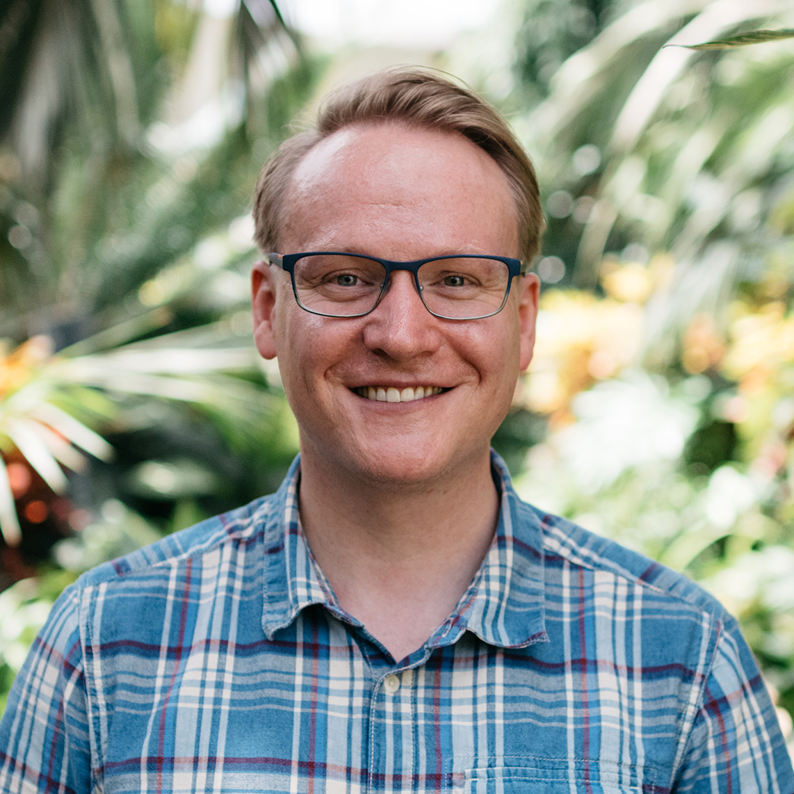 Andrew M Pestotnik
